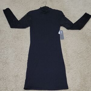 Daisy Fuentes Bodycon Dress NWT